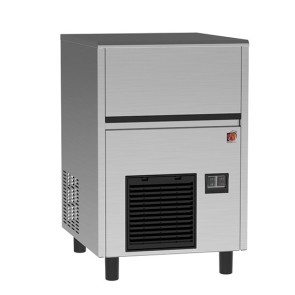 Produttore di ghiaccio a cubetti, raffreddamento ad aria, 32 kg/24 h