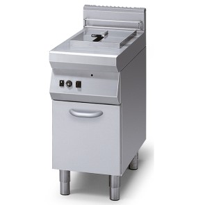 Friggitrice gas 1 vasca capacità 13 lt su su vano con porta