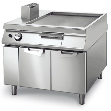 Fry-top gas liscio cromato su vano con porte, comandi 2 lati
