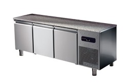 Tavolo refrigerato per pasticceria a 3 porte 600x400 mm con piano in granito, -2°/+8°C