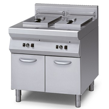 Friggitrice gas 2 vasche capacità 13+13 lt su vano con porte