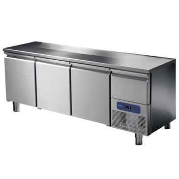 Tavolo refrigerato professionale 3 porte GN 1/1 con cassetto refrigerato su vano motore, -2 °/+8 °C