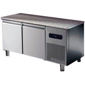Tavolo refrigerato pasticceria con hccp sistema 2 porte 6 guide 60x40,2 griglie, piano in granito